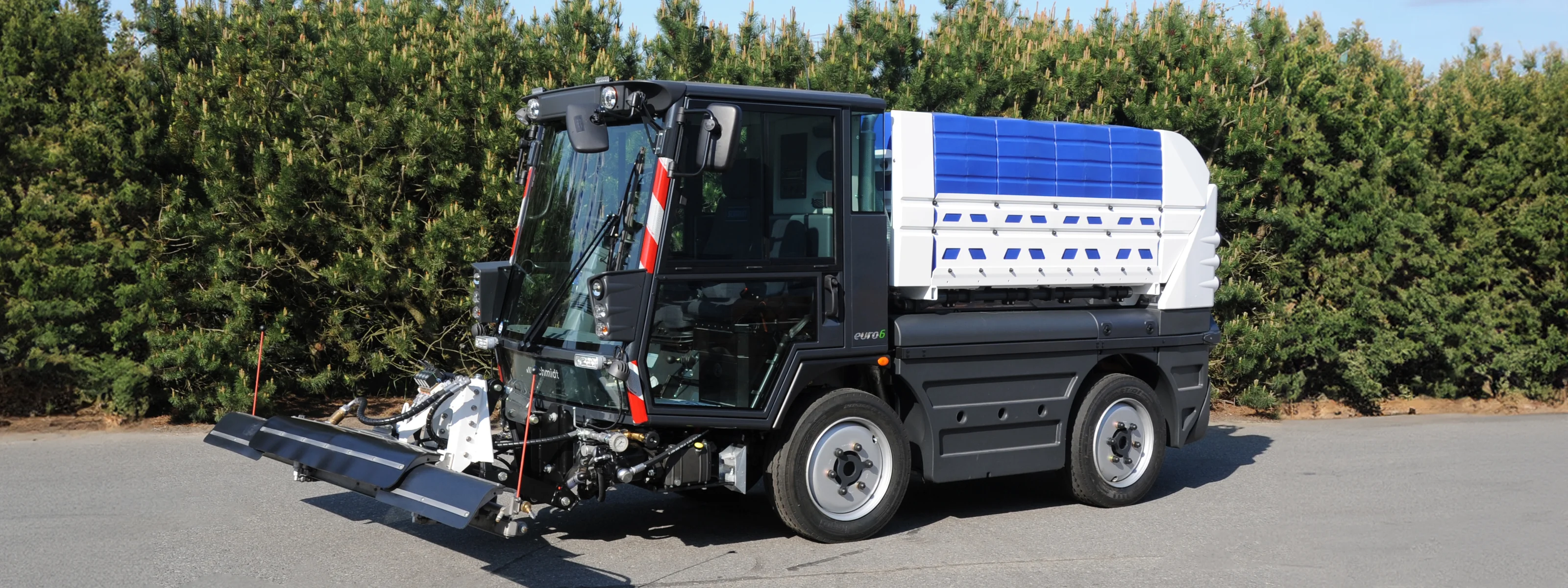 Street washers | Aebi Schmidt Group